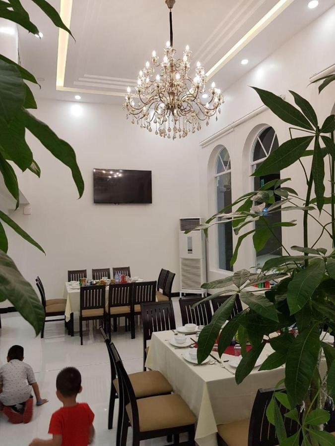 Apple Hotel Three - Near Pnh Airport Phnom Penh Exterior foto